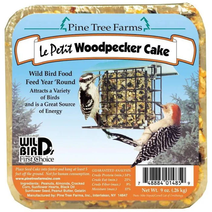 Pine Tree Farms Le Petit Woodpecker Seed Cake 9oz